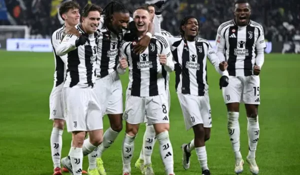 Poker al Cagliari, Juve ai quarti di Coppa Italia con Empoli