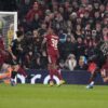Doppietta Dembelé, il Psg vince 2-0 a Liverpool e va in semifinale