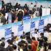 Cina, il mercato del lavoro stabile ad aprile