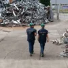 Traffico di rifiuti verso il Pakistan, sequestri e perquisizioni nel bresciano