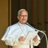 Papa “Dignità dei minori migranti calpestata, tutelarne diritti fondamentali”