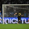 Doppietta De Bruyne e gol di Lang, al Maradona il Napoli batte 3-0 il Frosinone